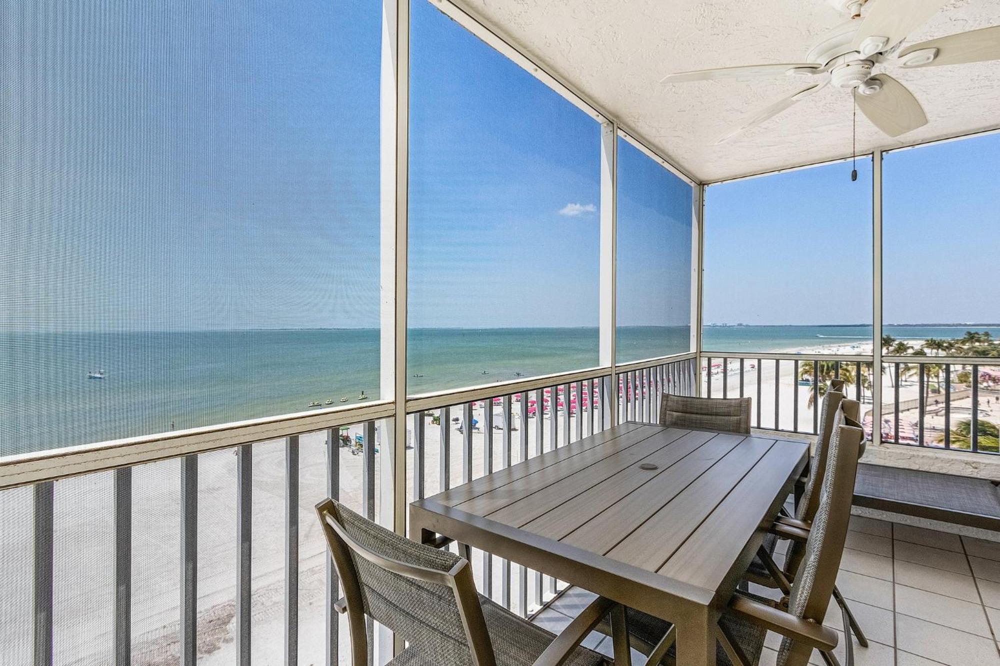 Fantastic Gulf Front Condo On The North End Of The Island - Beach Villas # 504 Condo Fort Myers Beach Zewnętrze zdjęcie