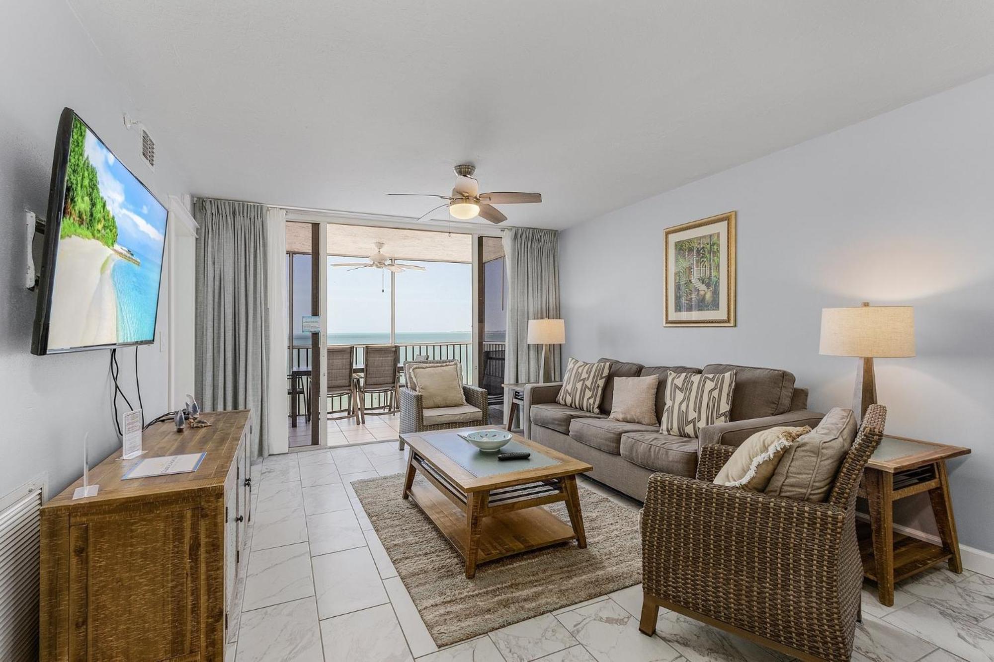 Fantastic Gulf Front Condo On The North End Of The Island - Beach Villas # 504 Condo Fort Myers Beach Zewnętrze zdjęcie