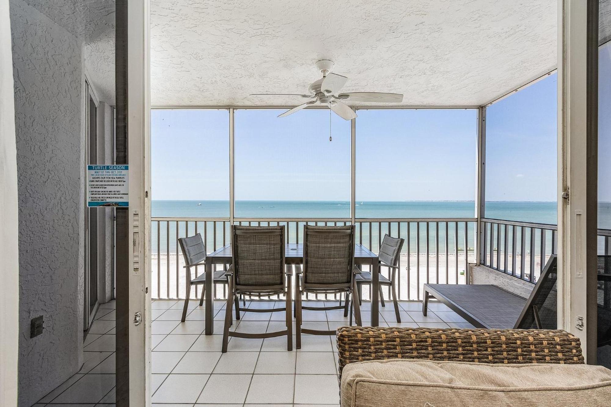 Fantastic Gulf Front Condo On The North End Of The Island - Beach Villas # 504 Condo Fort Myers Beach Zewnętrze zdjęcie